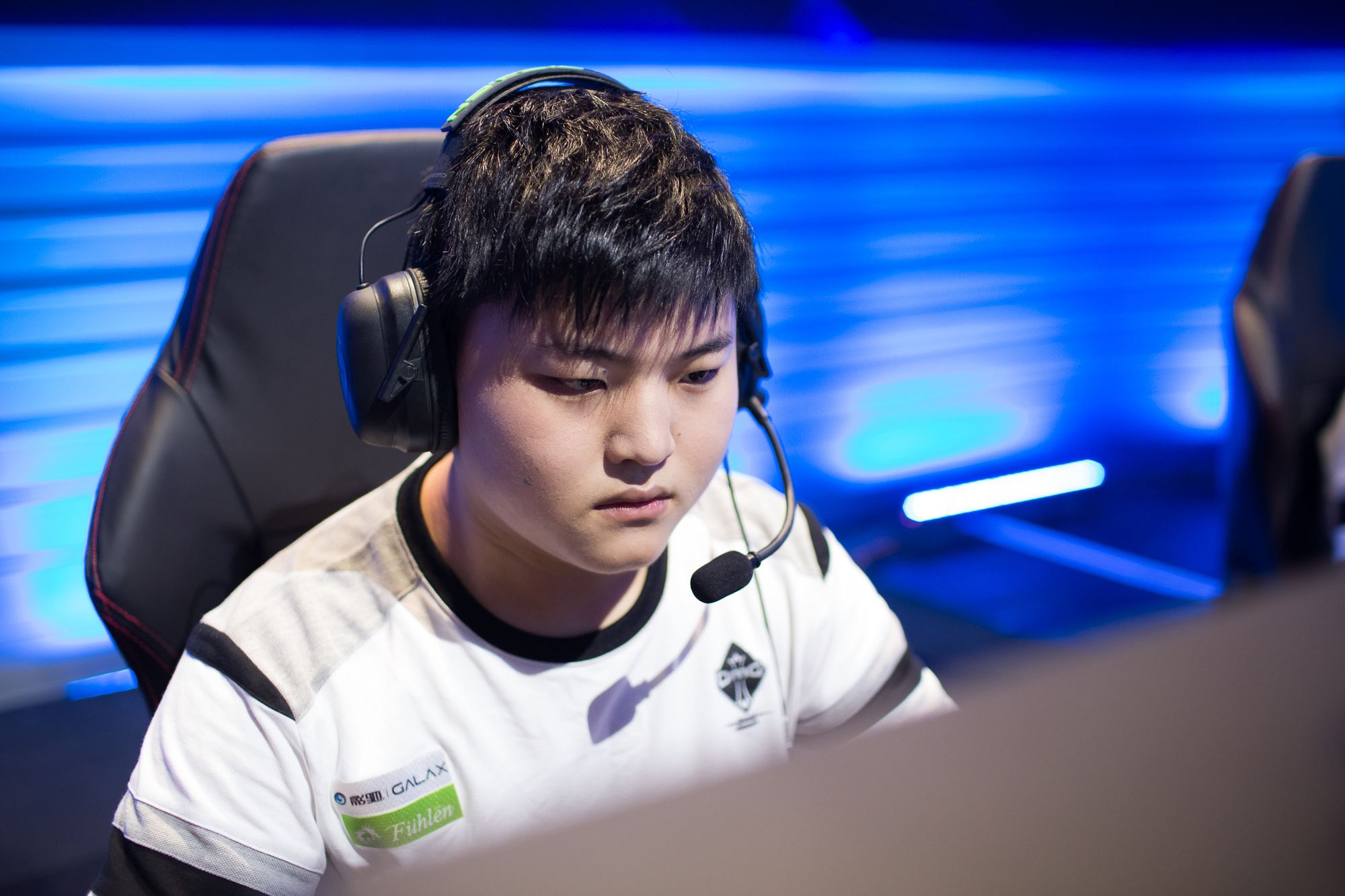 奏与税费变 奏与税费变