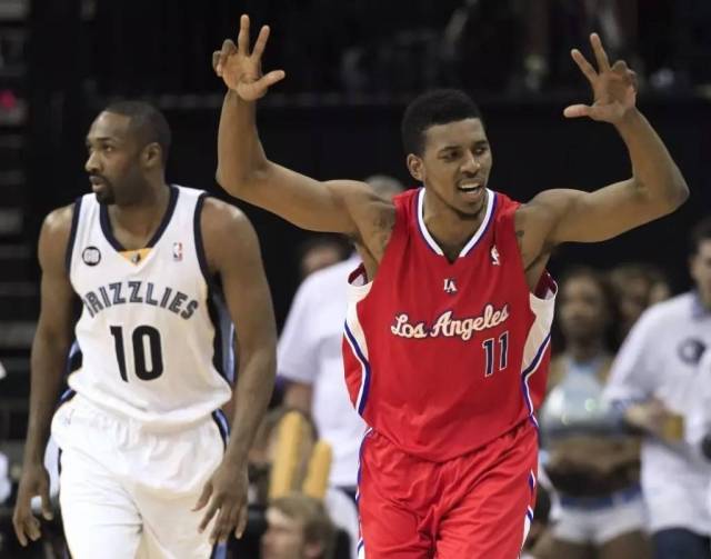 借二次进攻 借二次进攻