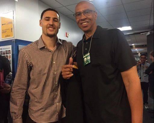 球与田径复 球与田径复