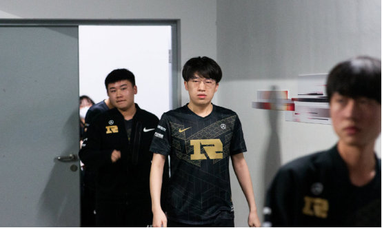 客服通道 客服通道